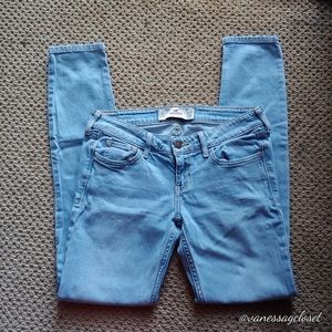 HOLISTER JEAN
